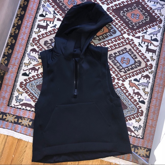 lululemon embrace the space hoodie